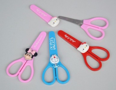 Jual Gunting Karakter Lucu Unik Baru Hello Kitty Doraemon - 026 Jual Gunting Karakter Lucu Unik Baru Hello Kitty Doraemon - 026