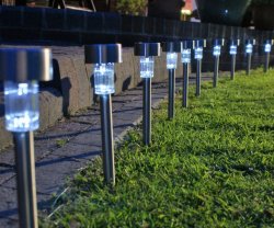 Lampu Taman LV Tenaga Surya - 435