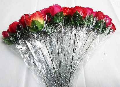 Bunga Mawar Imitasi Plastik Kado Love Rose Sayang Jadian Harga Satuan – 752