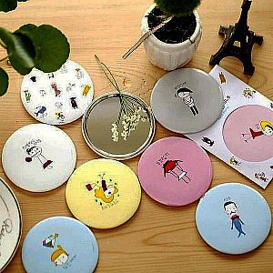 Cermin Korea Mini Cute Souvenir Pernikahan Makeup Handle Mata Bulat Cermin Portable - 335