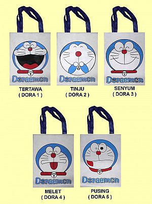 Goodie Bag Hello Kitty Tote Bag Doraemon Emo Tas Tenteng Karakter Kartun – A420